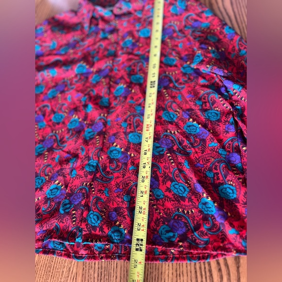 Lady Manhattan Vintage Red Paisley Shirt 12 - Picture 5 of 10